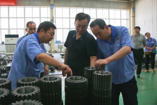 中天合創(chuàng)能源煤炭分公司副總經理叢利一行到公司考察交流